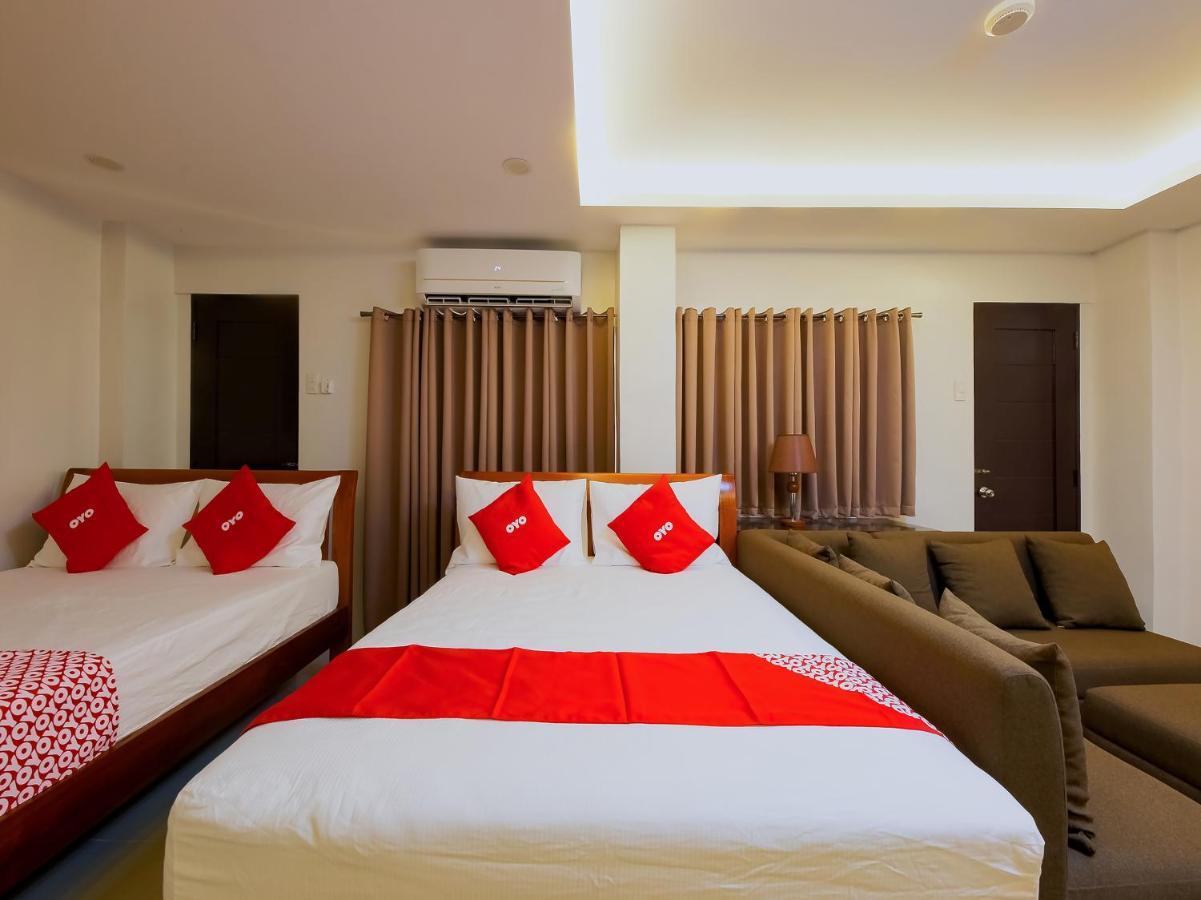 Oyo 848 Dona Aurora Condotel Quezon City Zewnętrze zdjęcie