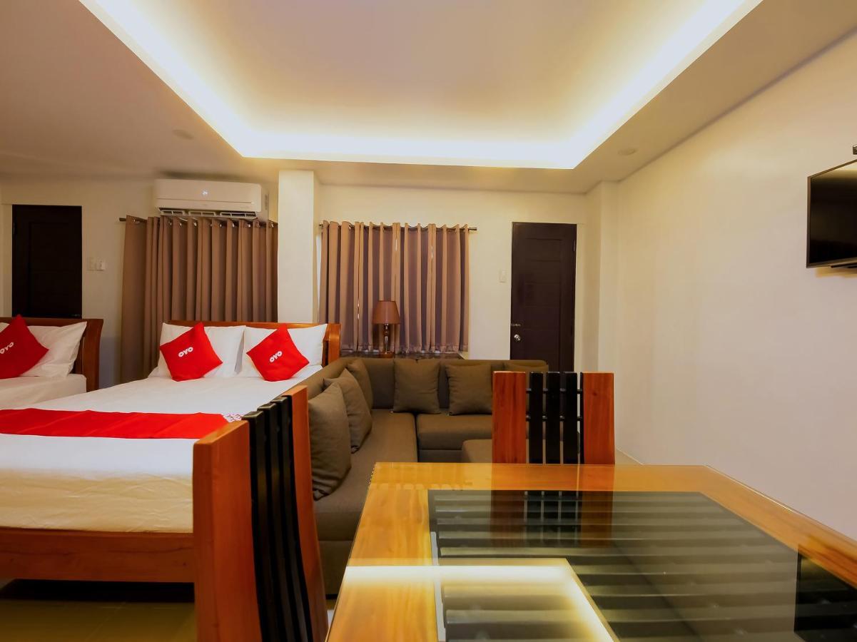 Oyo 848 Dona Aurora Condotel Quezon City Zewnętrze zdjęcie