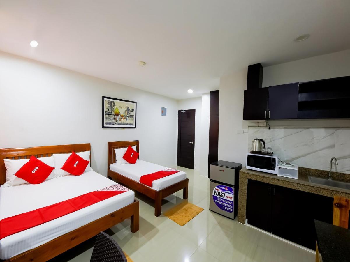 Oyo 848 Dona Aurora Condotel Quezon City Zewnętrze zdjęcie