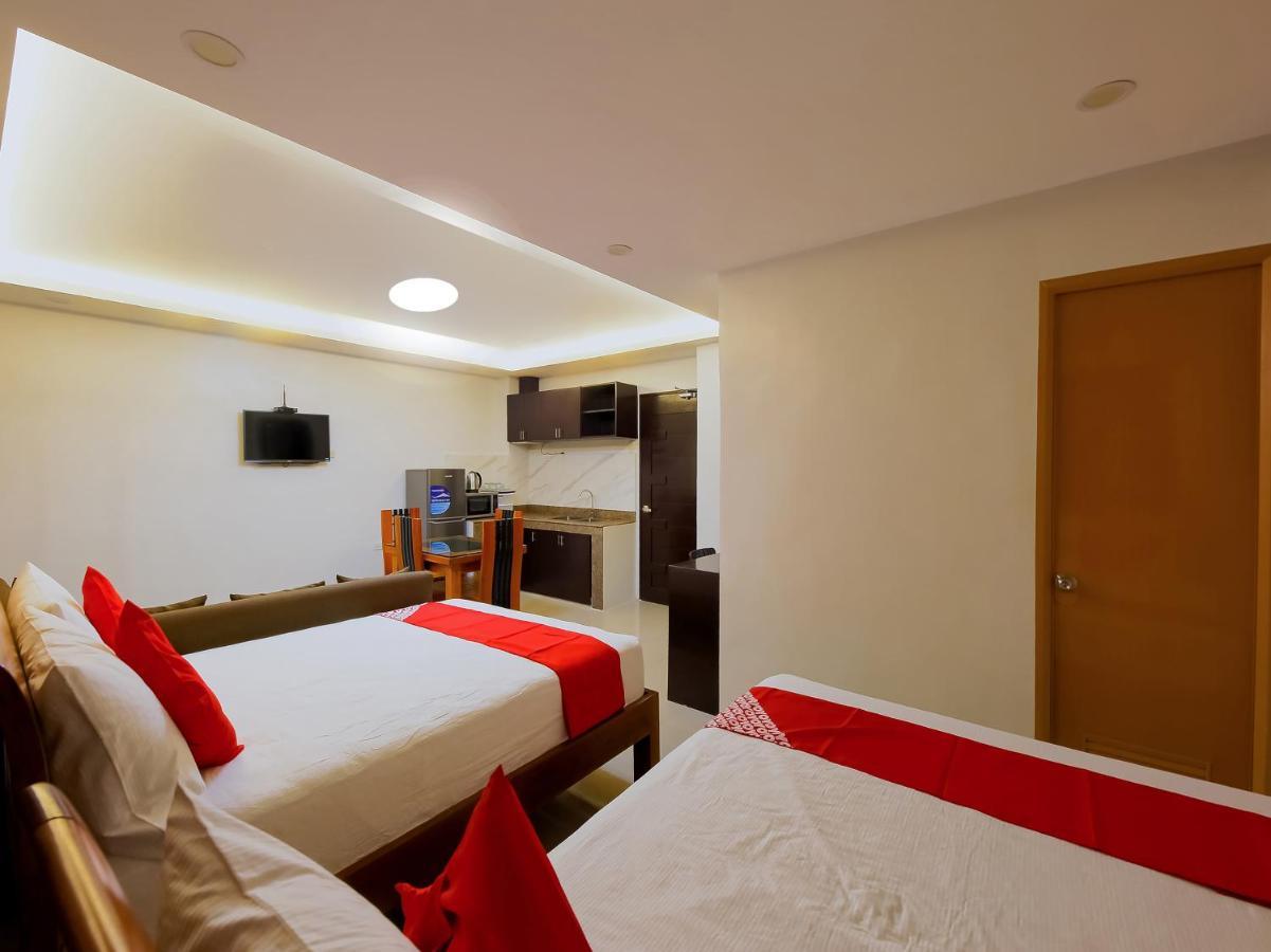 Oyo 848 Dona Aurora Condotel Quezon City Zewnętrze zdjęcie