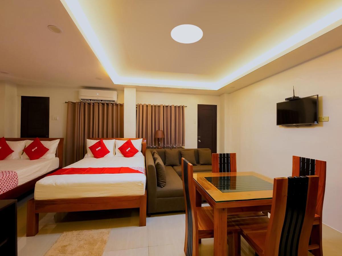 Oyo 848 Dona Aurora Condotel Quezon City Zewnętrze zdjęcie