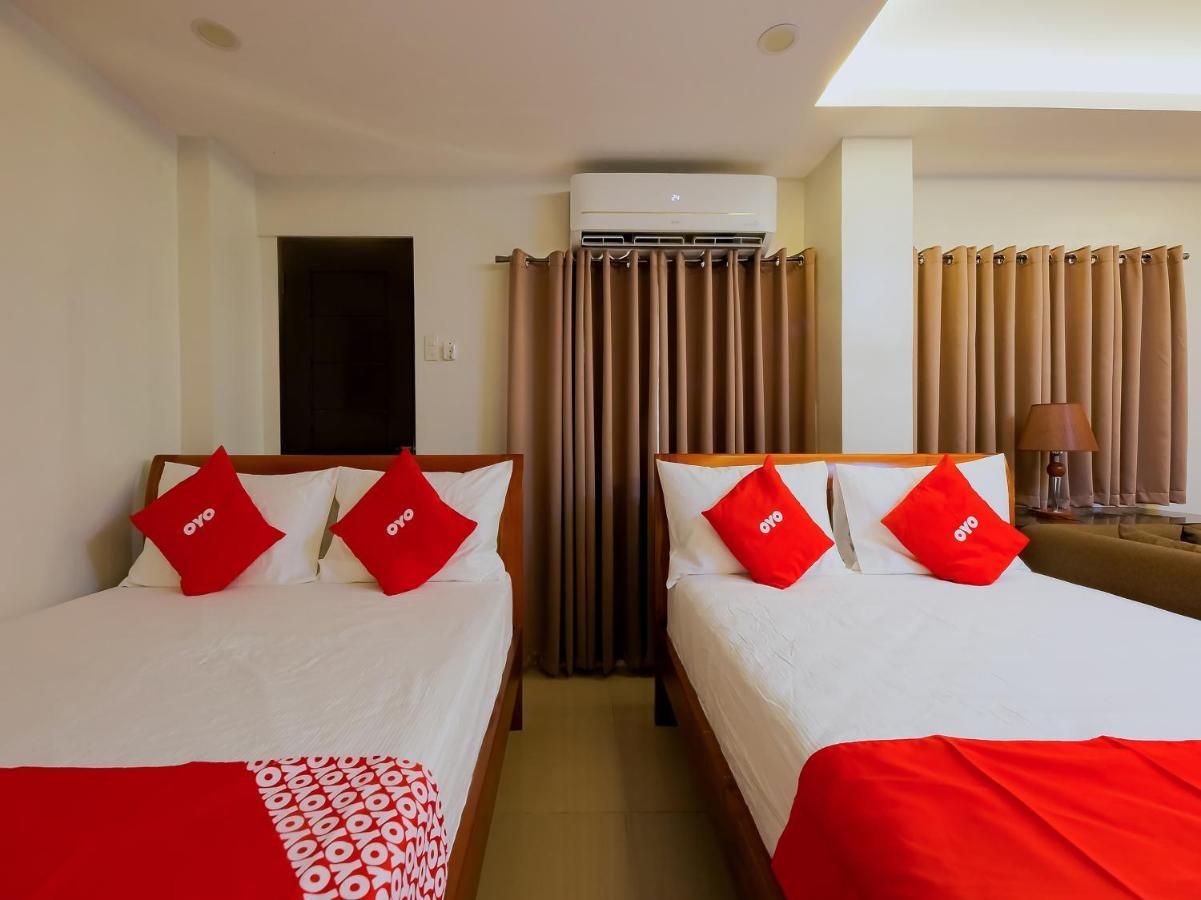 Oyo 848 Dona Aurora Condotel Quezon City Zewnętrze zdjęcie
