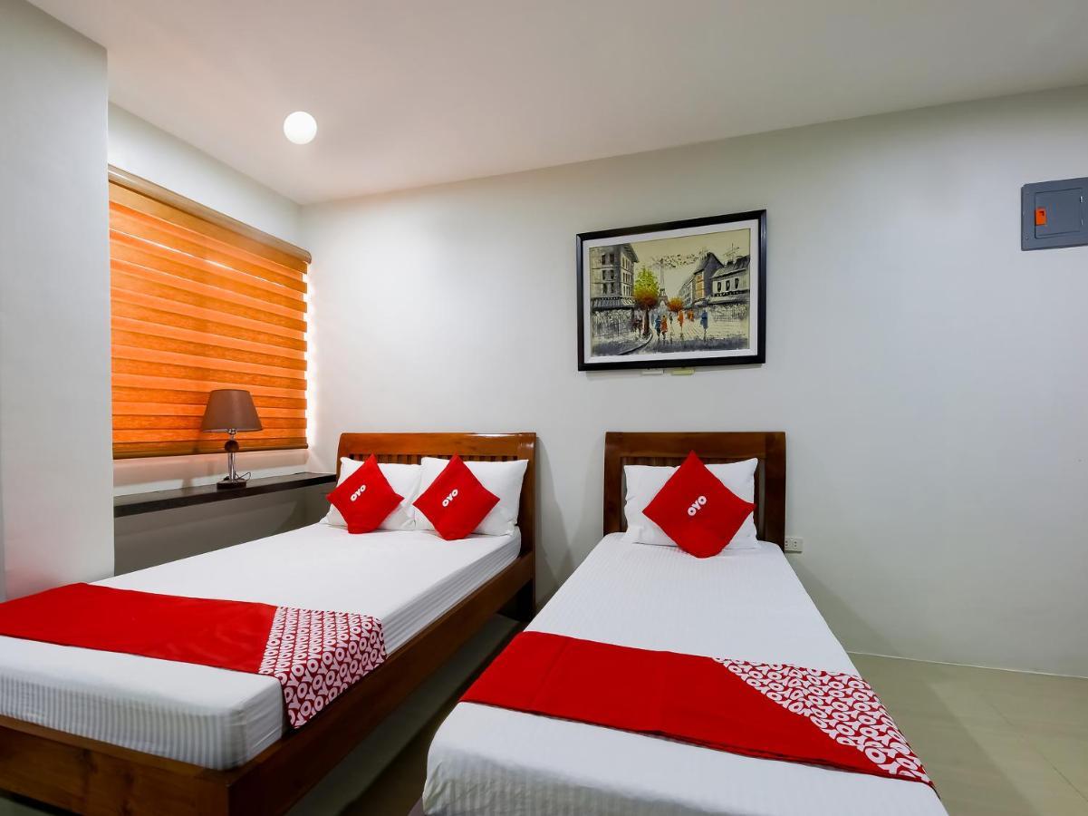 Oyo 848 Dona Aurora Condotel Quezon City Zewnętrze zdjęcie