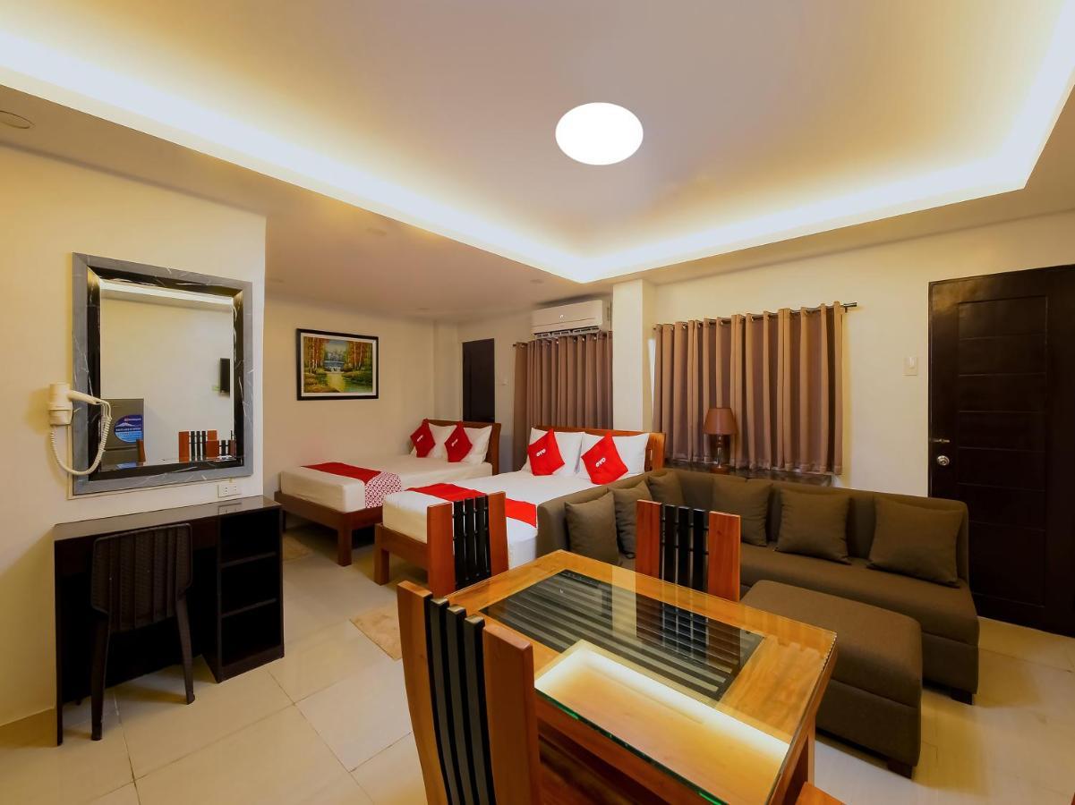Oyo 848 Dona Aurora Condotel Quezon City Zewnętrze zdjęcie