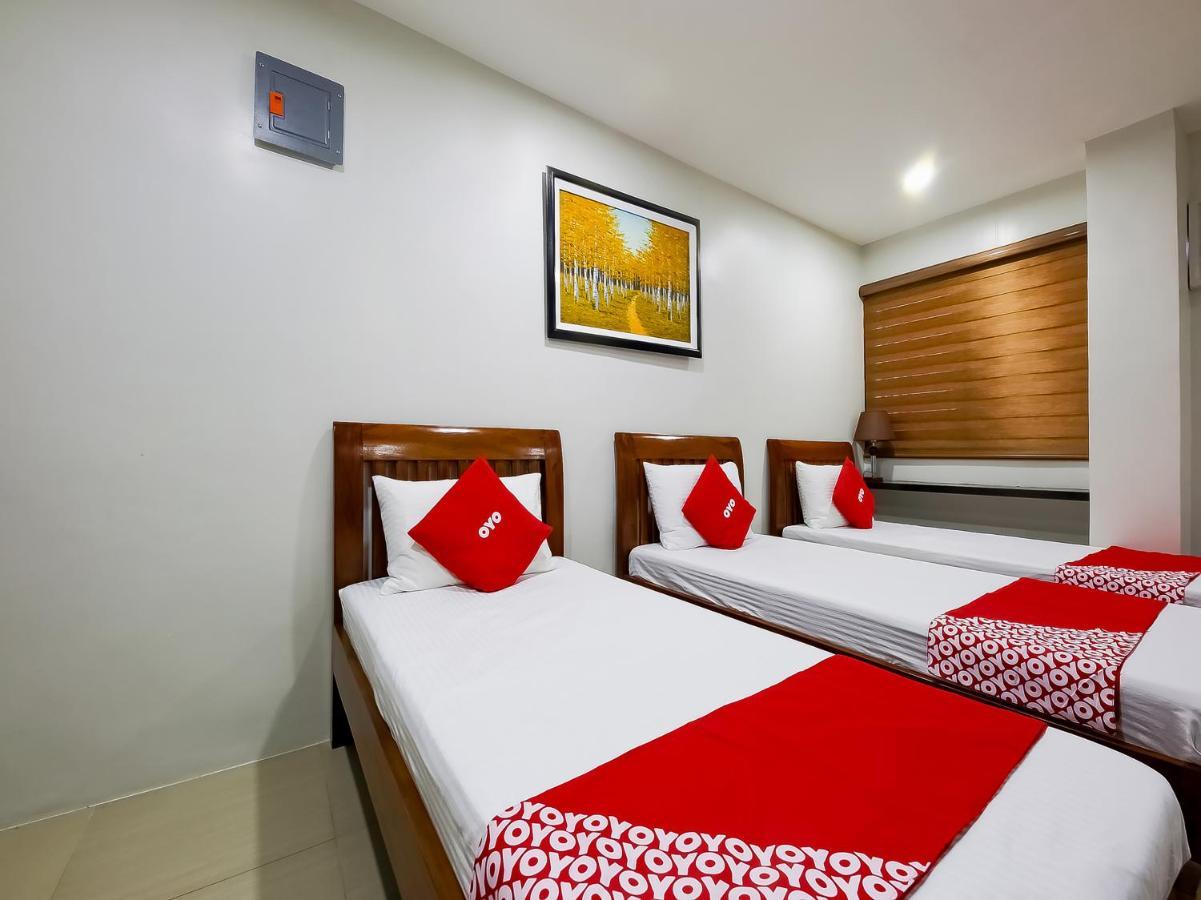 Oyo 848 Dona Aurora Condotel Quezon City Zewnętrze zdjęcie