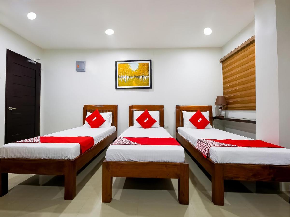 Oyo 848 Dona Aurora Condotel Quezon City Zewnętrze zdjęcie